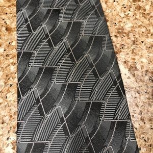 Puritan Black and Silver Tie